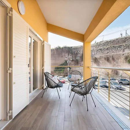 Urban Oasis Labicana Modern Loft With Terrace