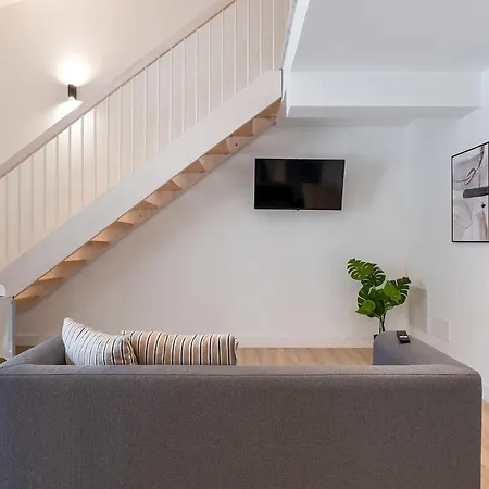 Urban Oasis Labicana Modern Loft With Terrace