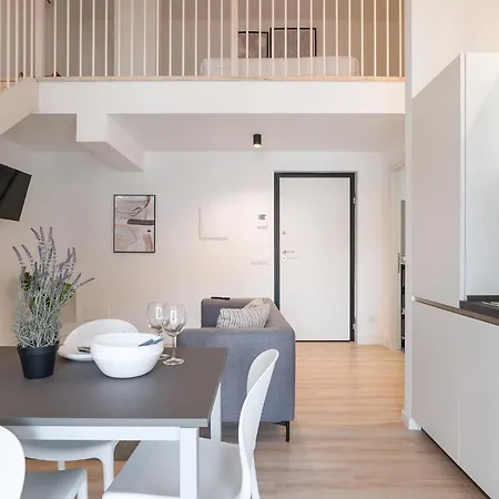 Urban Oasis Labicana Modern Loft With Terrace * Rome