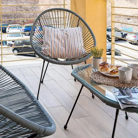 Urban Oasis Labicana Modern Loft With Terrace